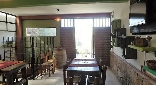 Acequias Bed And Breakfast Chacras de Coria Bed & Breakfast