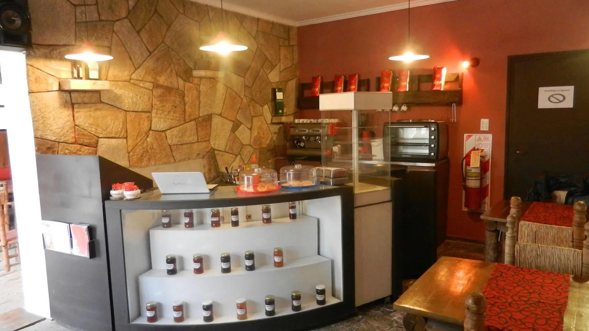 Acequias Bed And Breakfast Chacras de Coria Bed & Breakfast